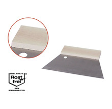 Şpaclu cu mâner din lemn și lamă din oțel inoxidabil