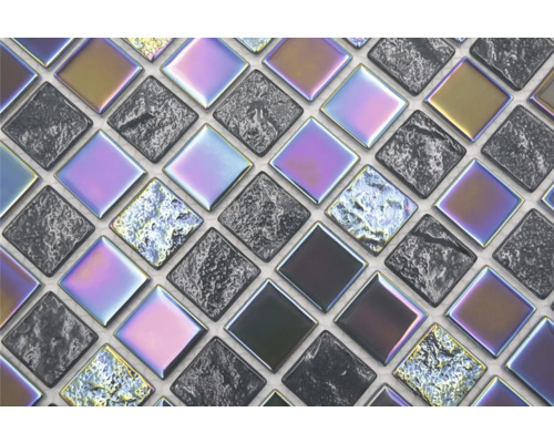 Plăci de mozaic în formă pătrată pentru designul pereților și podelelor.