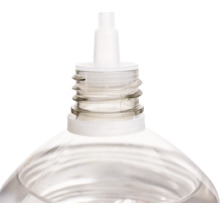 Prim-plan al unei sticle transparente cu picurare cu capac