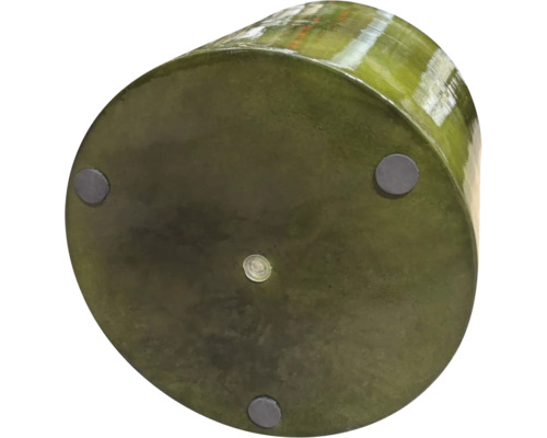 Partea inferioară a unui ghiveci rotund cu piciorușe