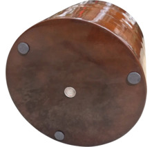 Partea inferioară a unui ghiveci rotund cu picioare