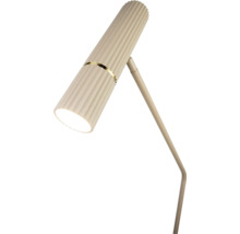 Lampă de masă cu abajur canelat și design simplu