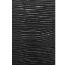 Vedere de aproape a unei suprafețe închise la culoare structurată orizontal cu relief ondulat.