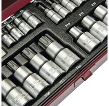 Set de chei tubulare WGB cu diverse capete Torx din oțel mat într-un suport din plastic.