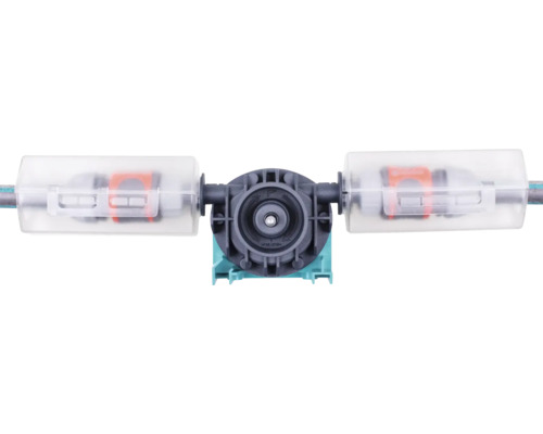 Accesoriu pentru irigarea grădinii cu unitate de pompă rotundă și două capace din plastic transparent pentru racordurile de furtun.