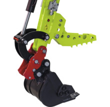 Deget mecanic pentru excavator din metal cu clește dințat verde și cupă neagră.