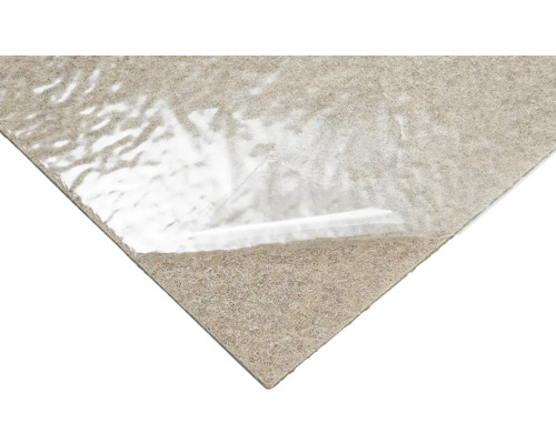 Pâslă de protecție autoadezivă pentru protecția pardoselii cu folie de protecție parțial dezlipită.