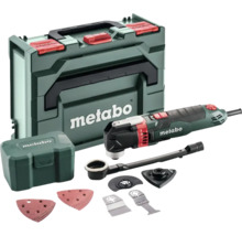 Set unealtă multifuncțională Metabo cu cutie de transport, cutie de accesorii, foi de șlefuit, pânze de ferăstrău și adaptor de aspirare.