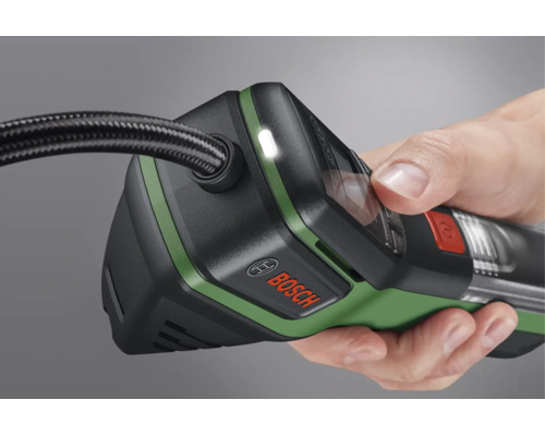 Pompă de aer comprimat fără fir Bosch ținută în mână, cu Bosch Logo, lumină integrată, afișaj și furtun flexibil.