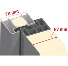 Secțiune transversală a unui profil cu dimensiuni de 70 milimetri și 67 milimetri.