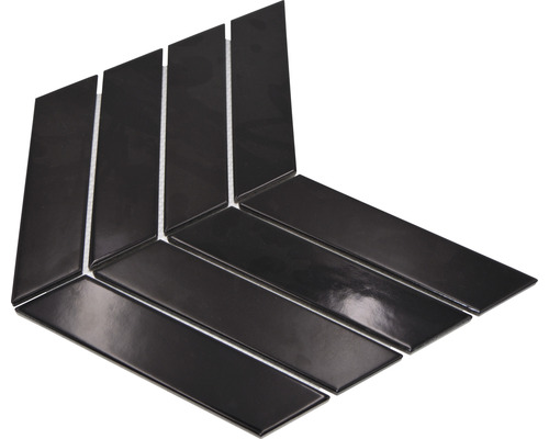 Plăci de mozaic în model herringbone