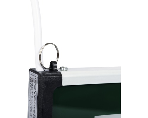 Vizualizare detaliată a unei lămpi LED Novolight cu dispozitiv de suspendare