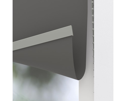 Vizualizare detaliată a unei role cu mecanism de tragere cu lanț