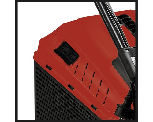 Vizualizare detaliată a unei mașini de tuns iarba cu buton de pornire și oprire