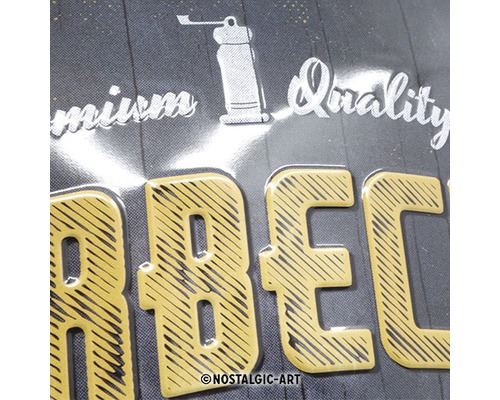 Vizualizare detaliată a unui semn de grătar cu sigla Nostalgic Art