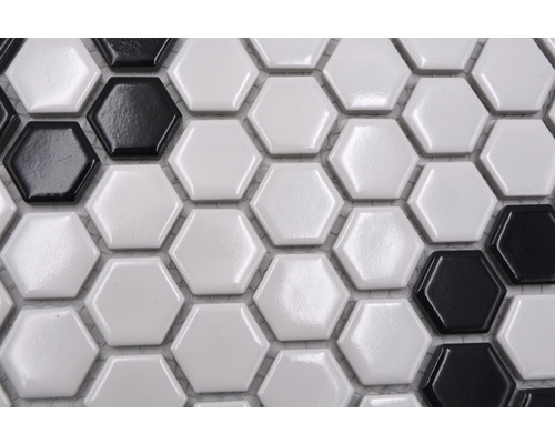 Placă de mozaic hexagonală, negru și alb