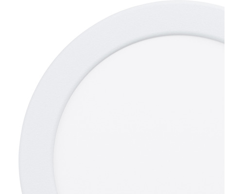 Detaliu al unei lămpi de tavan rotunde