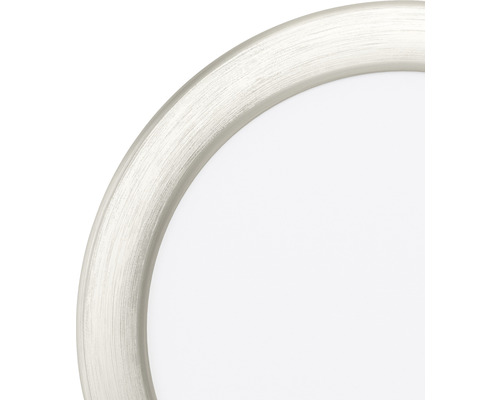 Vizualizare detaliată a unui cadru rotund, argintiu