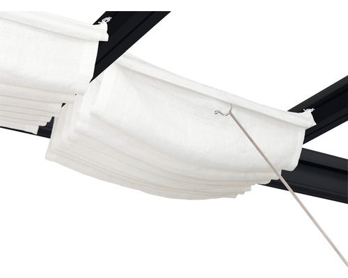 Vizualizare detaliată a unei tende de pergolă albe cu tijă de operare