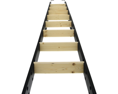 Scară de pod cu trepte din lemn