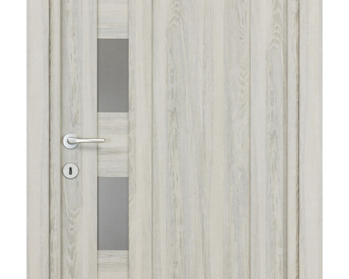 Ușă din lemn cu inserții de sticlă și mâner