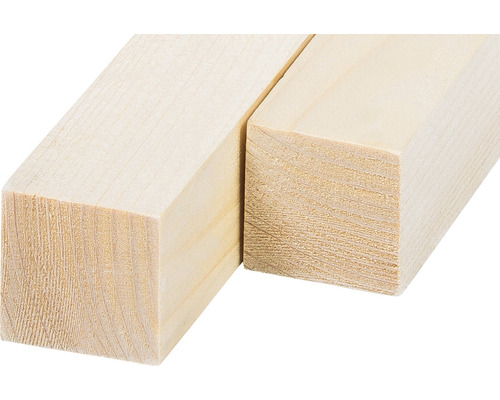 Doi stâlpi pătrați netratați din lemn