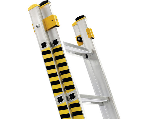 Vizualizare detaliată a unei scări din aluminiu cu marcaje de siguranță