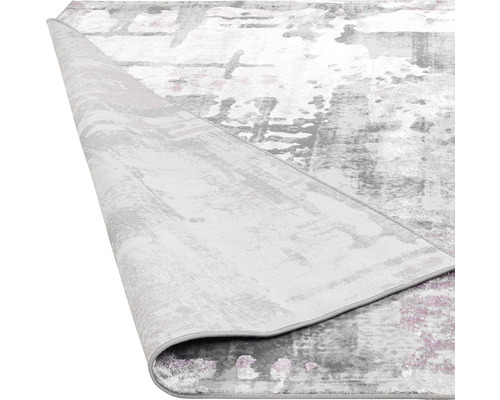 Covor cu model abstract