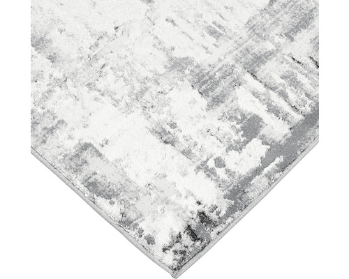 Covor cu model abstract