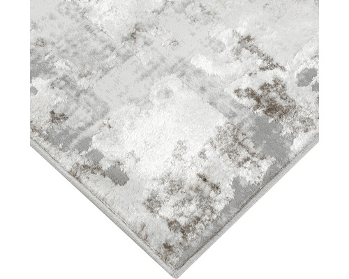 Covor cu model abstract