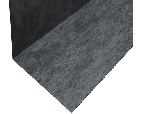 Prim-plan cu o placă de pardoseală gri, cu suprafață texturată.