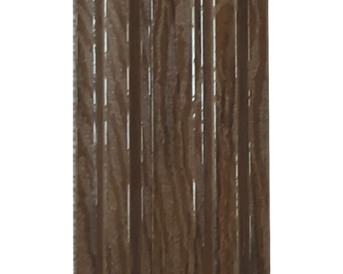 Panou din lemn cu caneluri verticale
