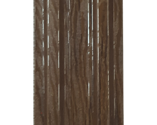 Panou din lemn cu caneluri verticale