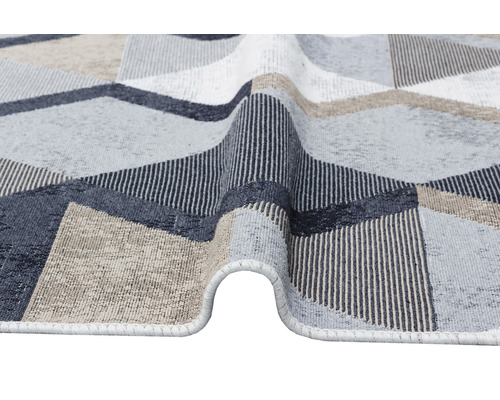 Covor cu model geometric