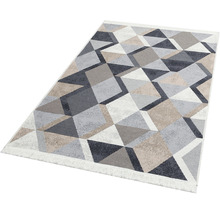 Covor cu model geometric