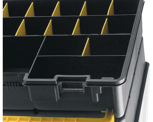 Vizualizare detaliată a unei cutii de scule cu compartimente și inserții