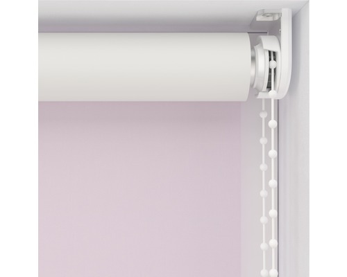 Vedere detaliată a unei role cu șnur de tragere pentru decorarea ferestrelor