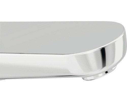 Prim-plan cu un robinet