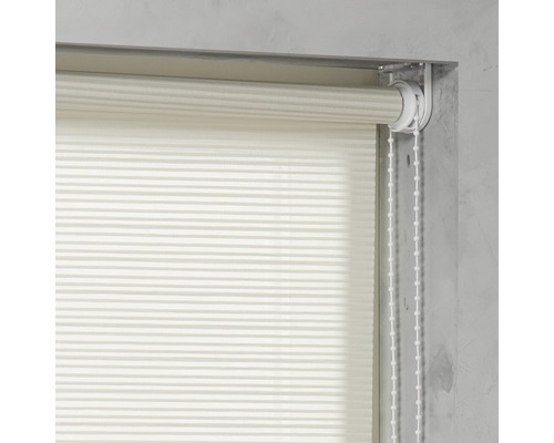 Rulou cu lanț pe fereastră