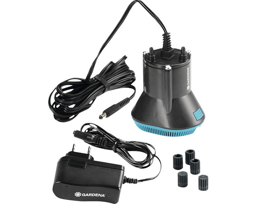 Pompă pentru butoi de apă de ploaie Gardena cu accesorii precum adaptor de alimentare și piese de conectare