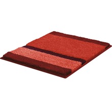 Covor cu dungi roșii