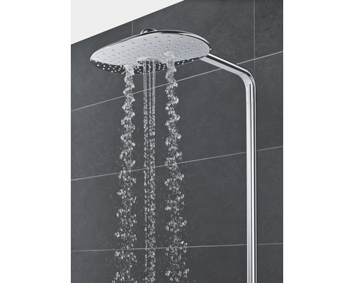 Duș cu efect de ploaie cu apă curgătoare