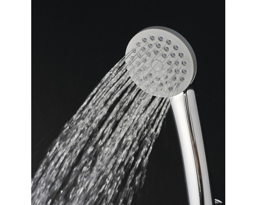 Duș de mână cu jet de apă