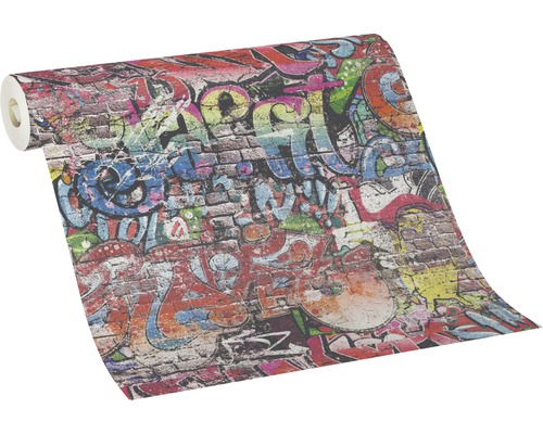 Rola de tapet cu motiv graffiti pe perete de cărămidă