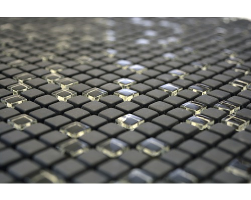 Plăci de mozaic cu suprafețe pătrate, mate și lucioase