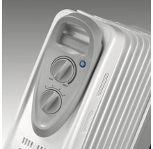 Vizualizare detaliată a unui radiator cu ulei cu regulator de temperatură