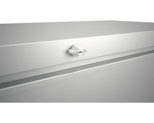 Încuietoare pe un dulap de depozitare