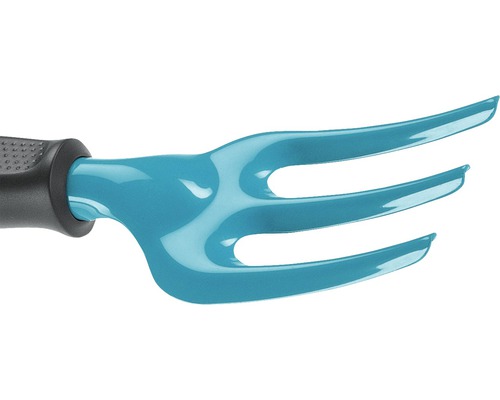 Cultivator de grădină cu trei dinți și mâner