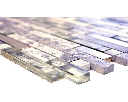 Mozaic din sticlă și piatră