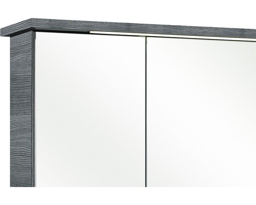 Detalii dulap cu oglindă cu ramă din lemn